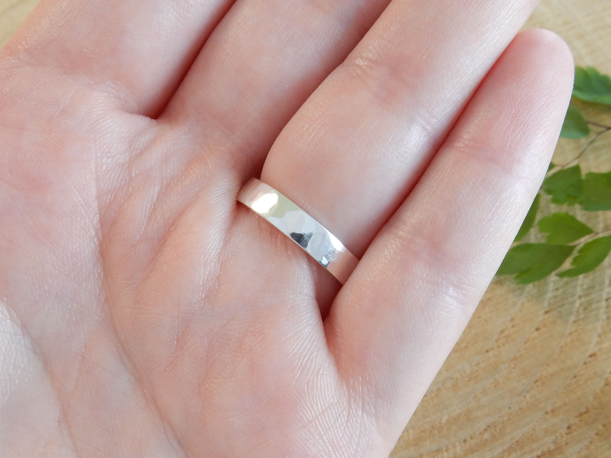 Sterling zilver effen band Sieraden Ringen Banden Platte ring mannen of vrouwen trouwring 4mm eenvoudige zilveren trouwring in matte afwerking Zilveren matte ring 