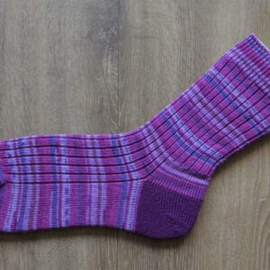 Paarse sokken maat 47-48