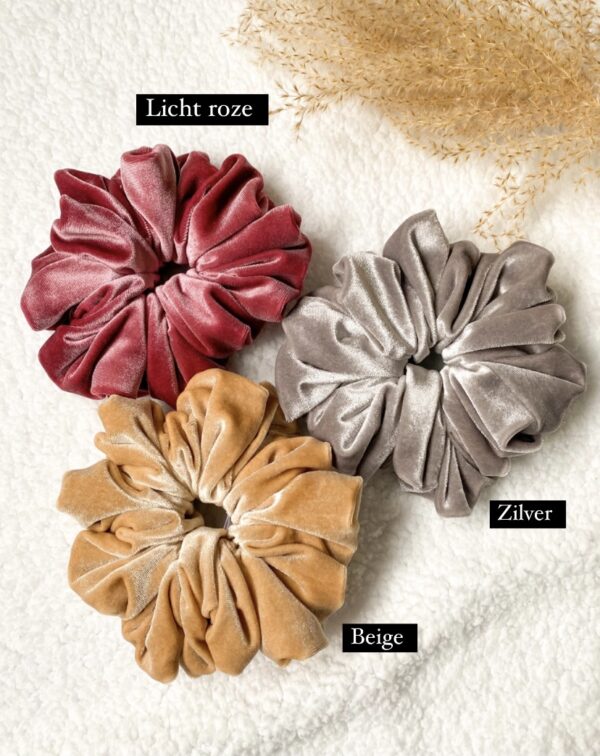 Velvet scrunchies XL cilly scrunchie
