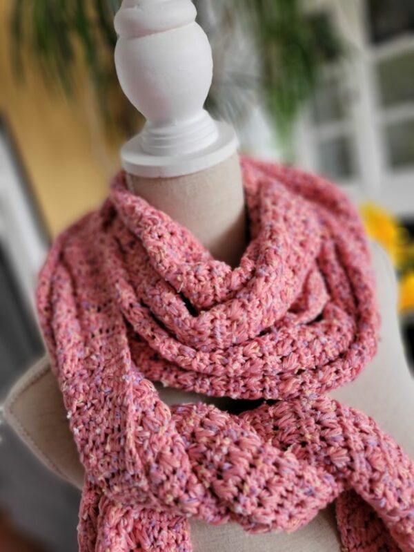 Lange sjaal Romy - ZETTElen Handwerk Atelier - roze met spikkels