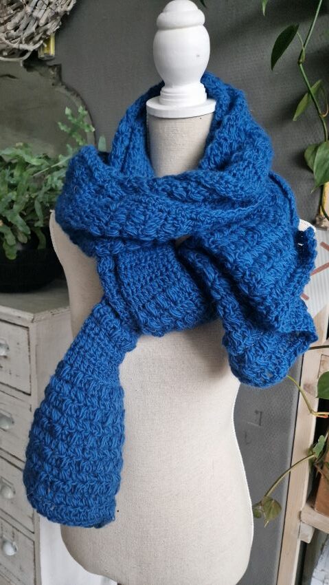 Lange sjaal ELKE diep fris blauw wol