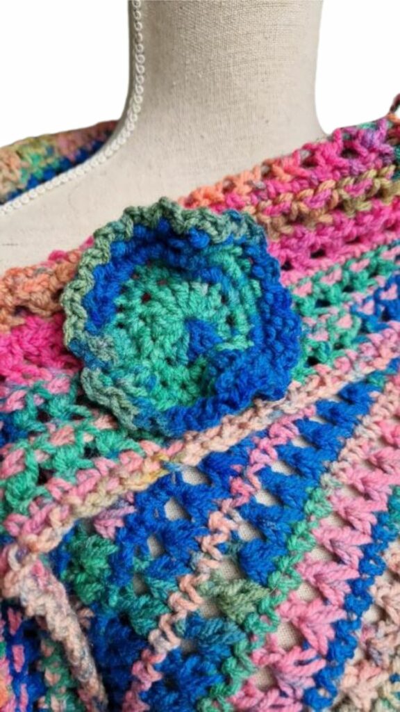 Xara omslagsjaal warme intense kleuren - ZETTElen Handwerk Atelier