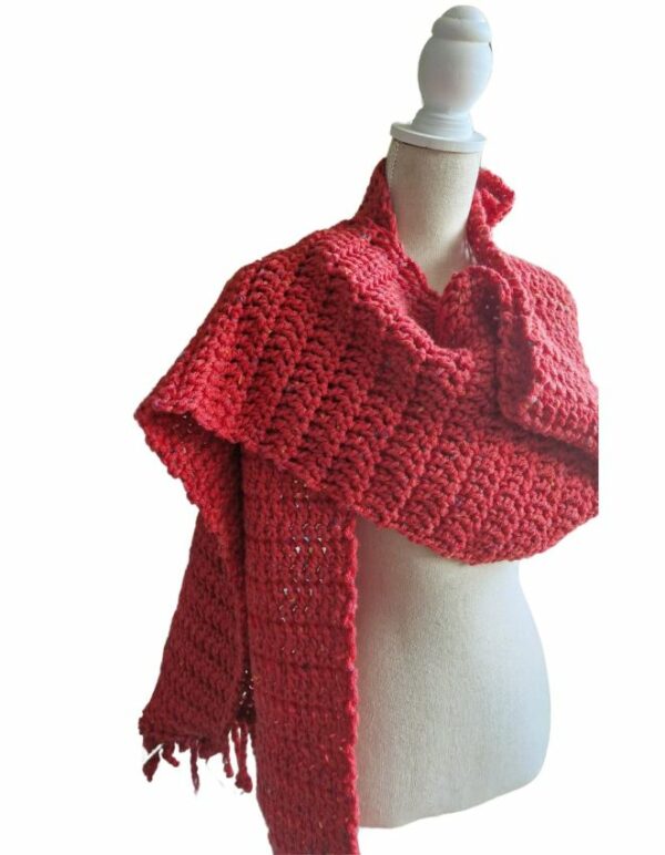 Iris lange sjaal in warm steen rood met gekleurde spikkel - ZETTELen Handwerk Atelier