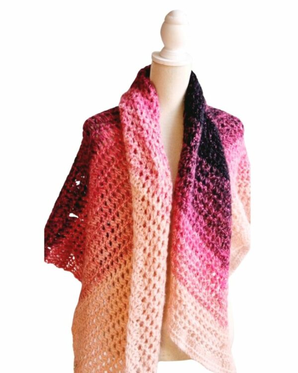 !!Omslagsjaal Elin - roze paarstinten - verloop crêpe, taffy naar zwart met roze glitter ZETTElen Handwerk Atelier