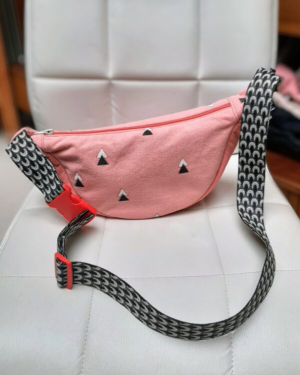 Kidukusewing - Slingbag roze