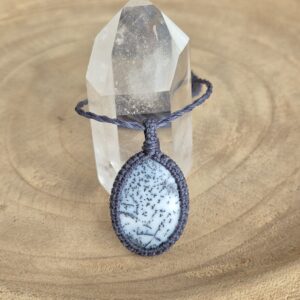 Carin's Macramé ketting grijs Dendriet