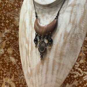 Goud obsidiaan met houten maan🌙