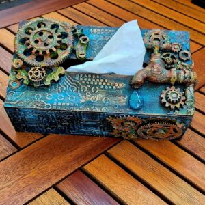 Steampunkstyle tissuebox