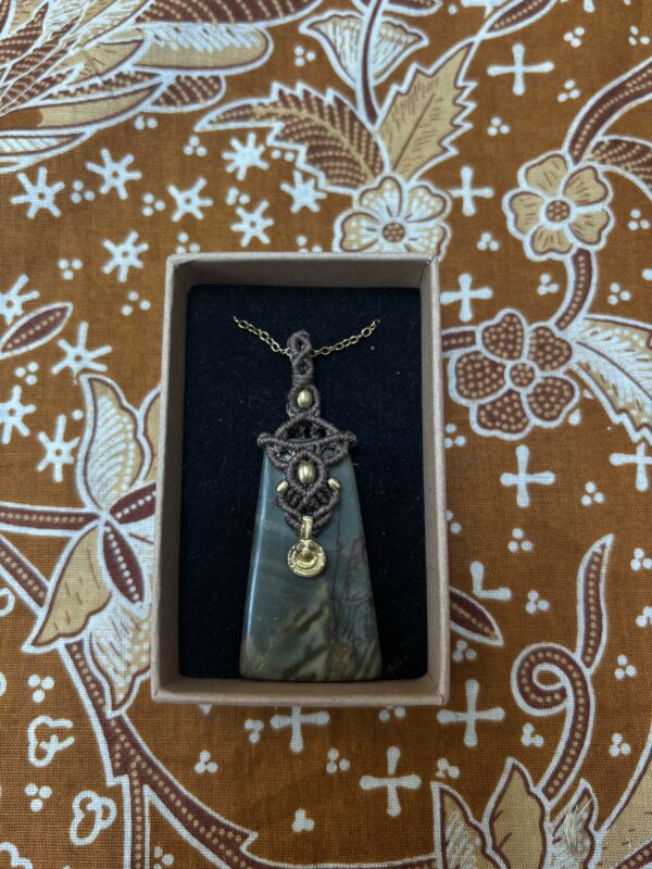 japis met brass ketting - Afbeelding 2