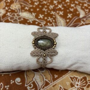 prheniet armband.