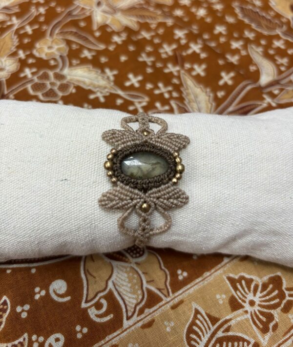 prheniet armband.