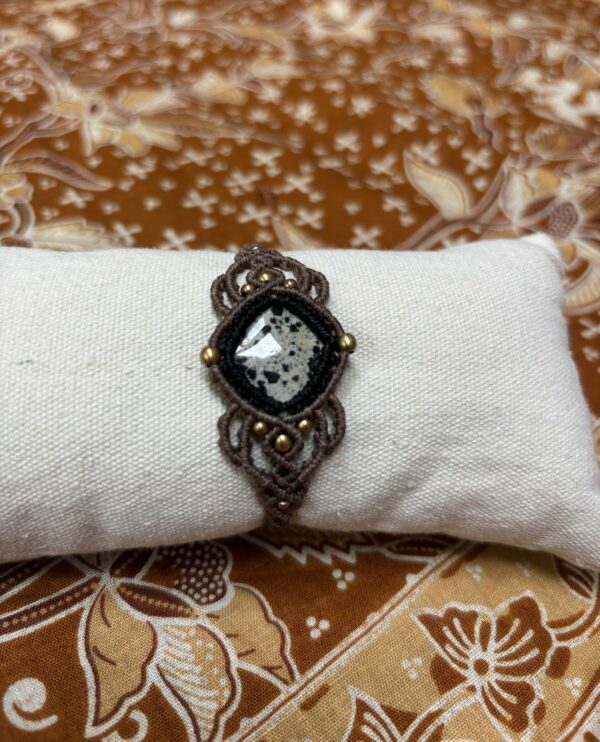 Dalmatiër jaspis armband.