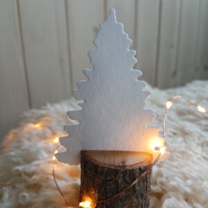 Kerstboompje op houten stammetje