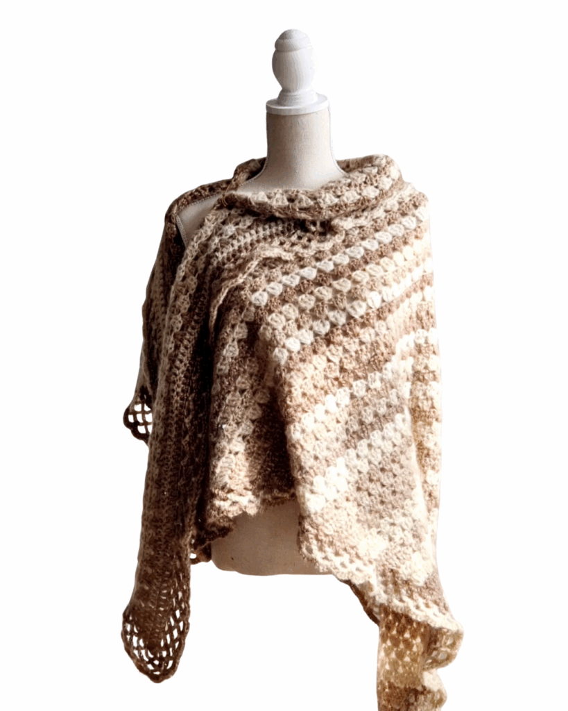 Omslagsjaal Hannah in beige bruin tinten - ZETTElen Handwerk Atelier