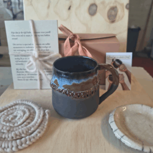 Serviesset + poëtische kunstkaarten