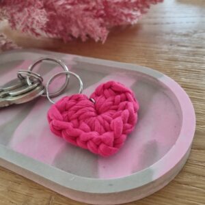 Sleutelhanger hart gehaakt