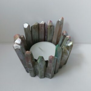 Waxinelichthouder in bijzondere vorm.