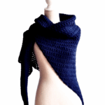 Omslagsjaal Maatje in diep donkerblauw - ZETTElen Handwerk Atelier