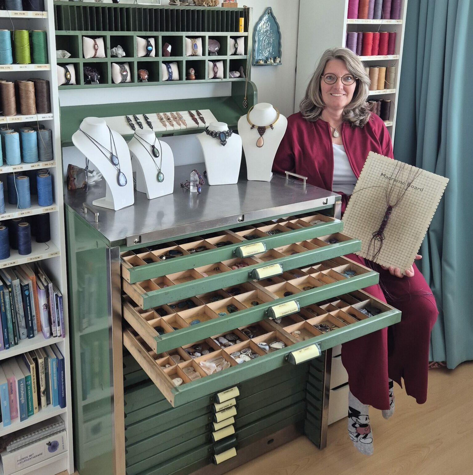 Carin's Macramé edelsteen sieraden