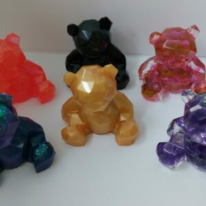 Unieke Beertjes van epoxy hars in diverse uitvoeringen.