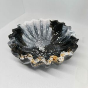 Prachtige handgemaakte epoxy schaal