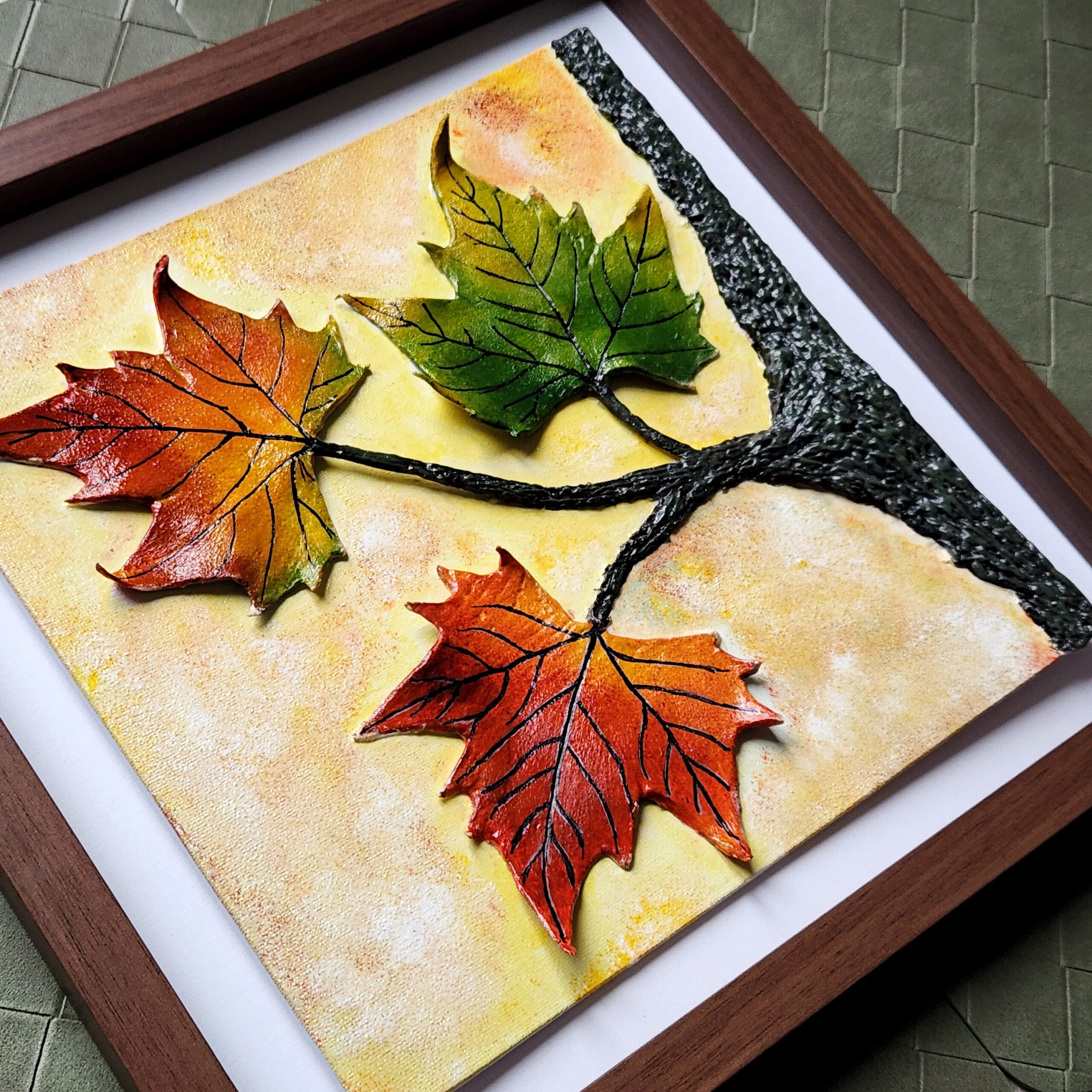 Autumn Whispers – Handmade Clay Art - Afbeelding 3