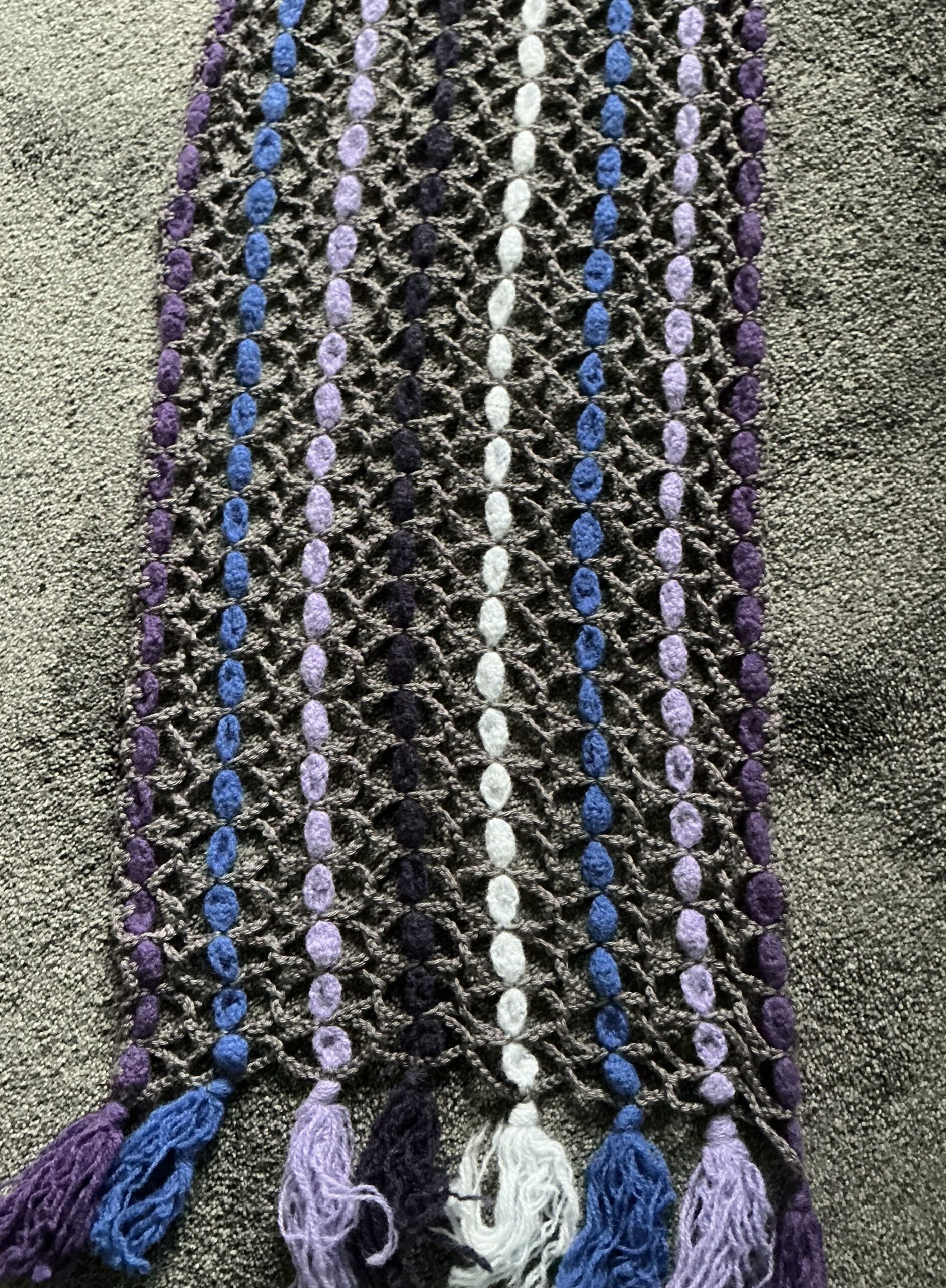 Opengehaakte sjaal van merinowol - Afbeelding 2