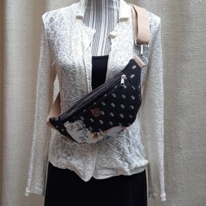 Kidukusewing - Belt bag (heuptas)