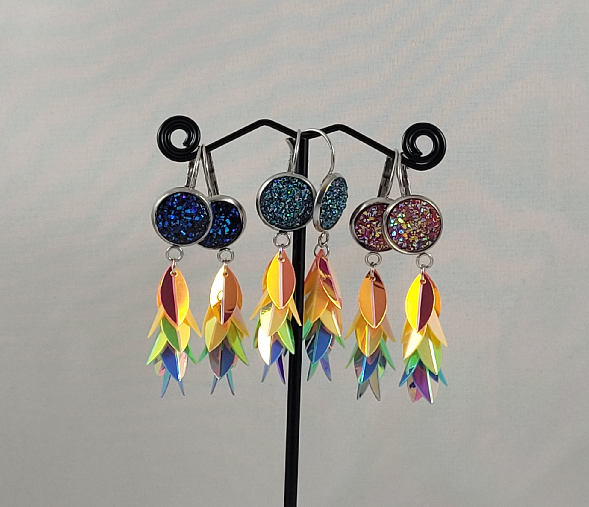 Holografische regenboog faux druzy hang oorbellen - Afbeelding 5